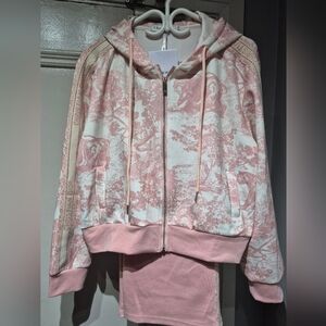 PINK TRACKSUIT WITH DIOR EMBELLISHMENTS
